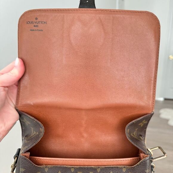 ✅AUTHENTIC✅LOUIS VUITTON CARTOUCHIERE MM - Picture 12 of 17